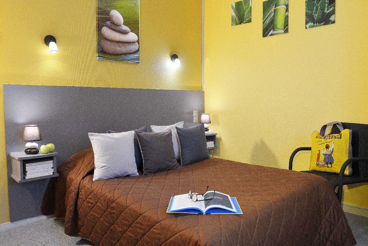 Logis Hotel Le Prieure Saint-Marcel  Экстерьер фото